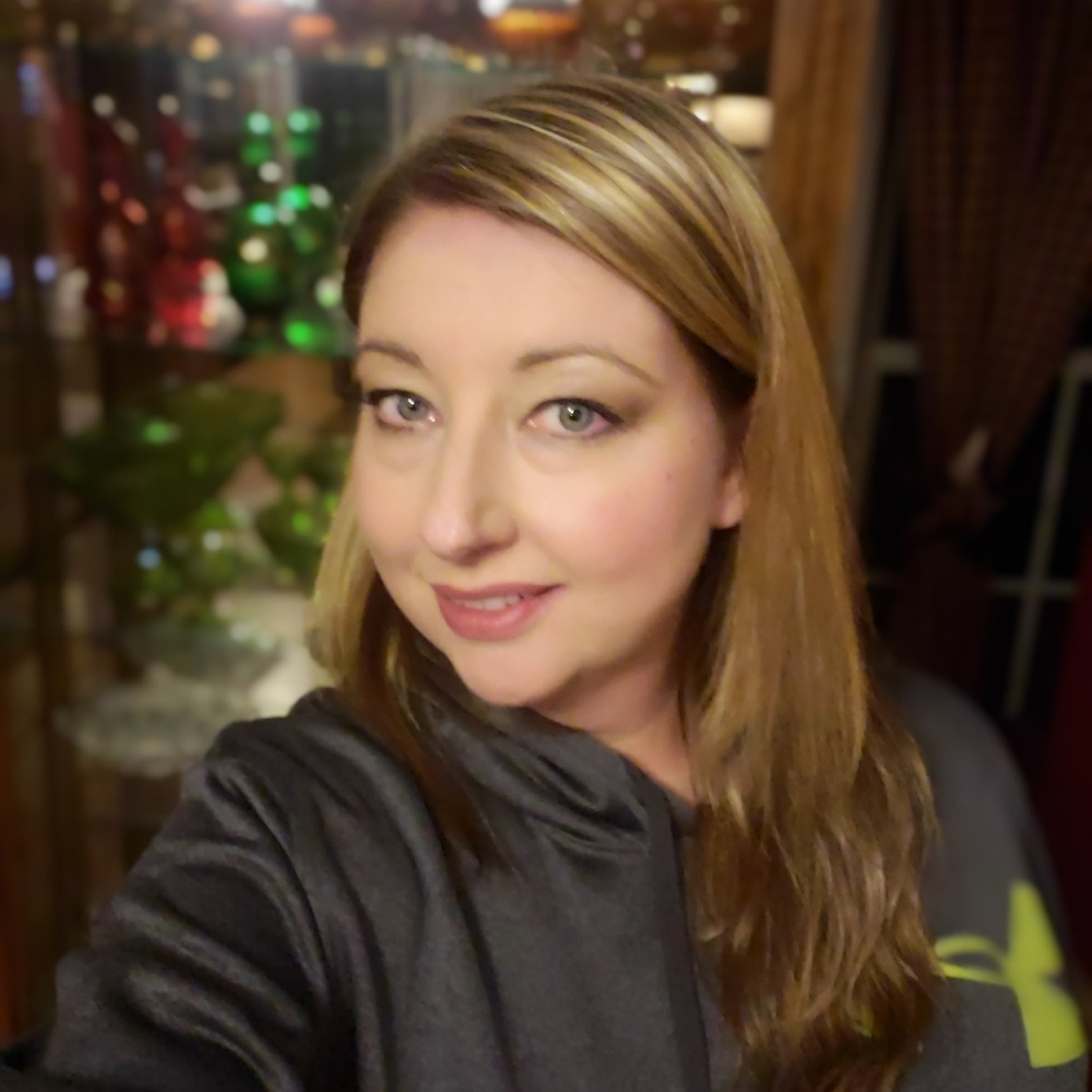 Meet your Posher, Crystal